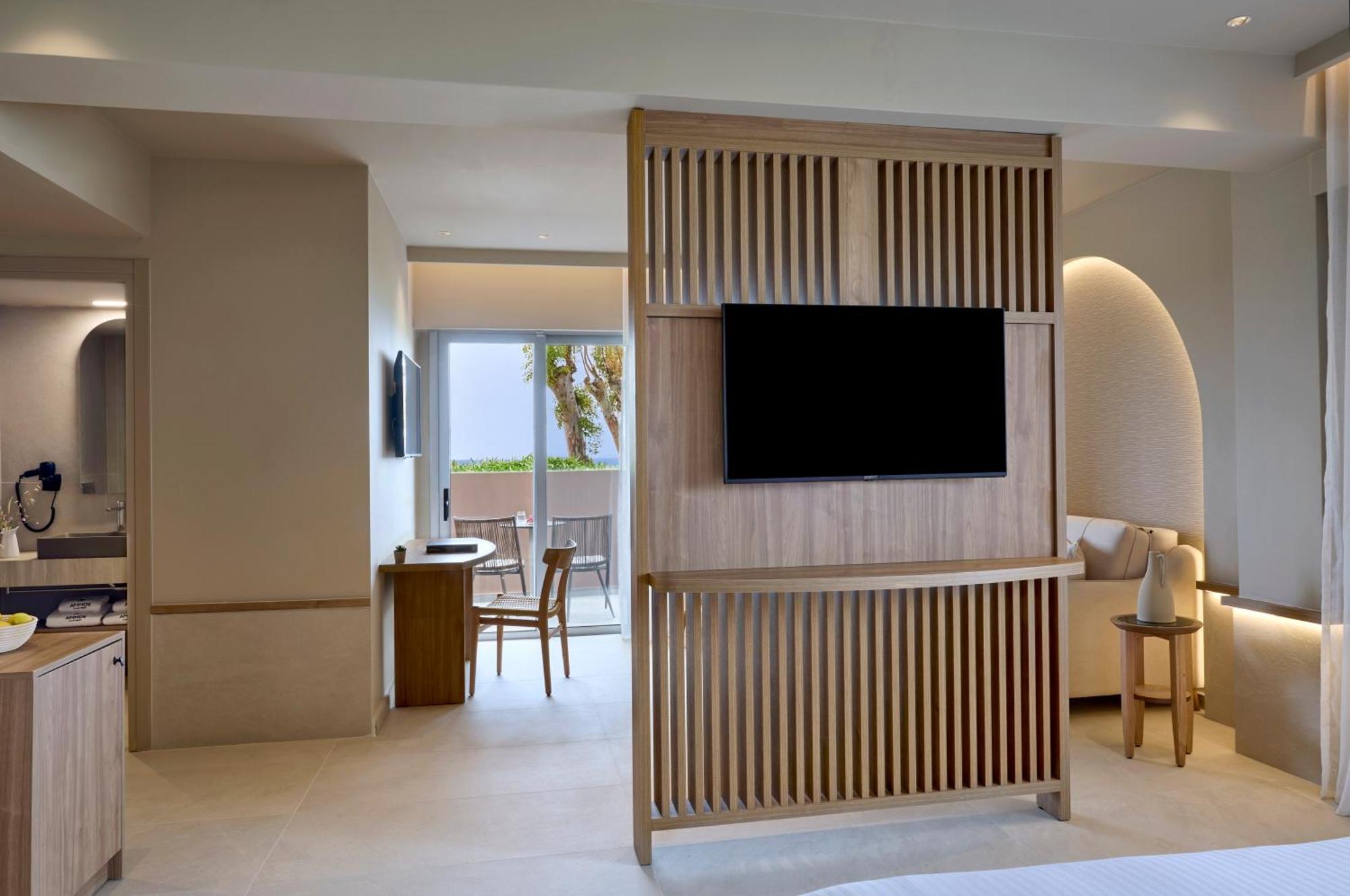 Ammos Luxury Resort 5*