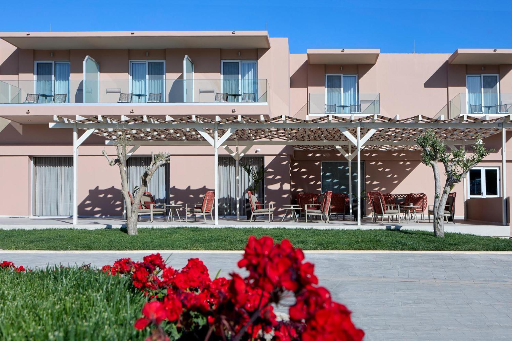 Ammos Luxury 5*