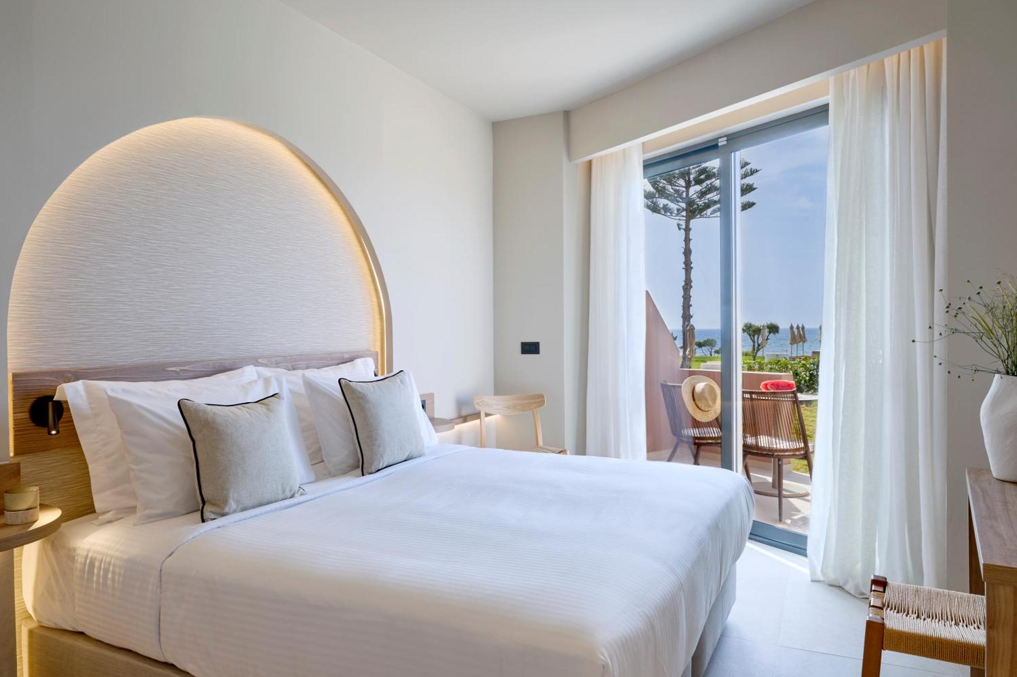 Ammos Luxury 5*