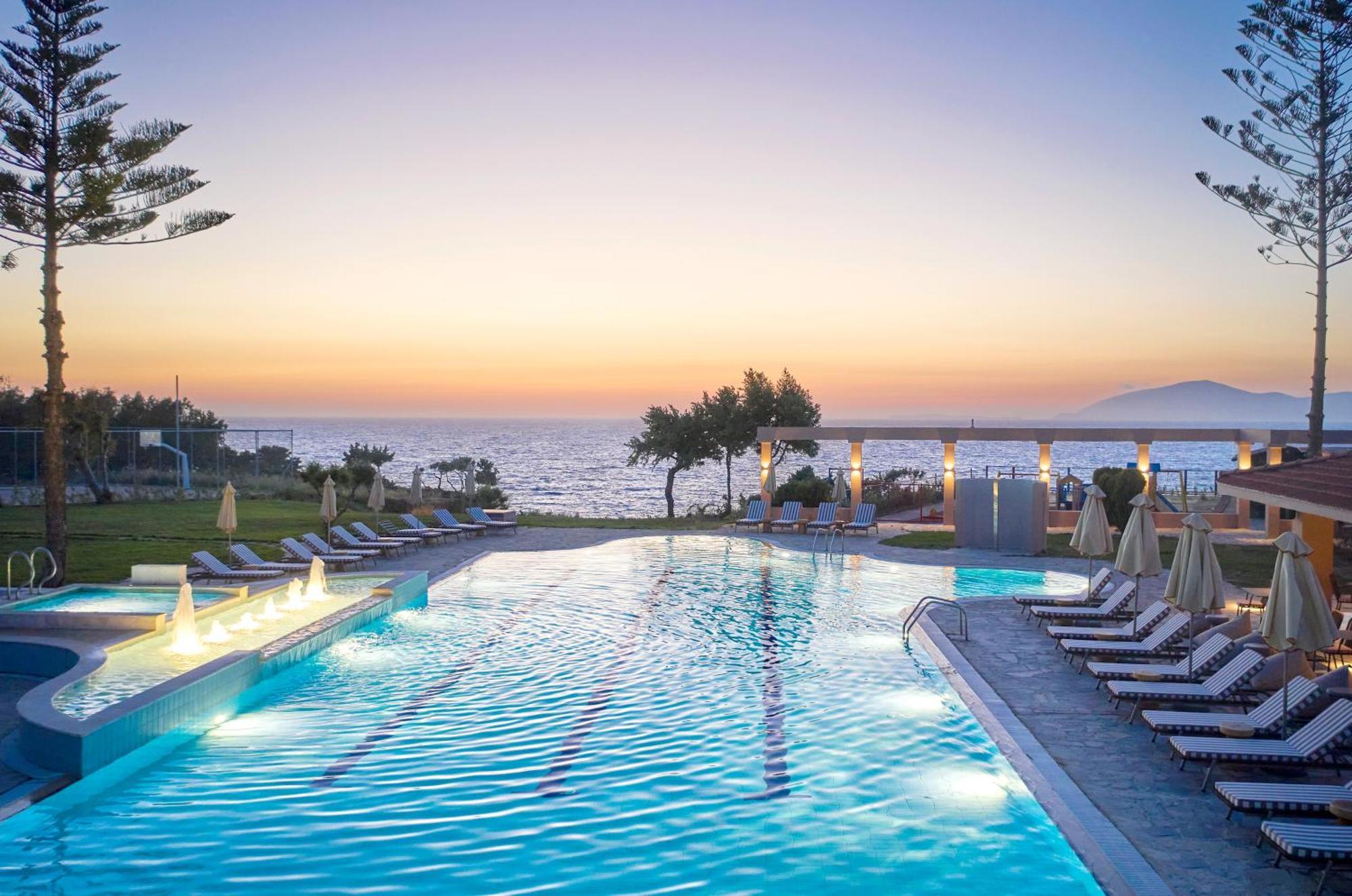 Ammos Luxury Resort 5*