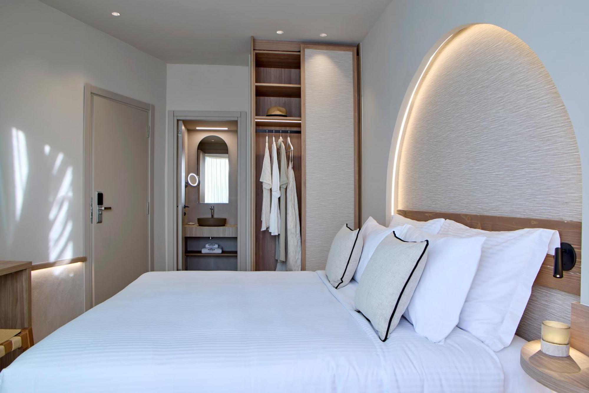 Ammos Luxury