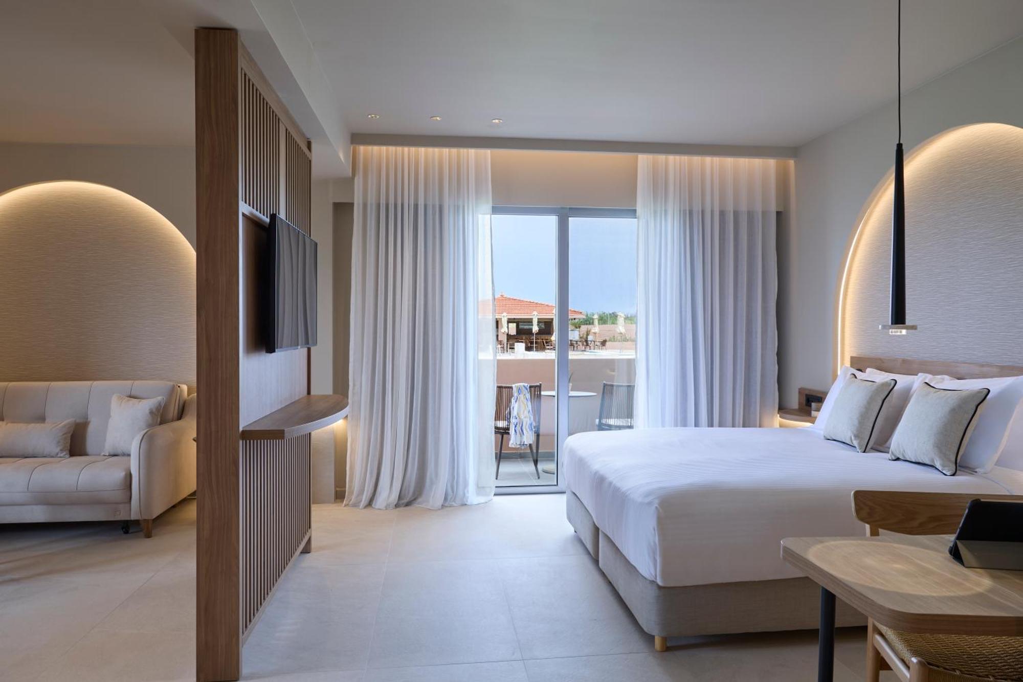 Ammos Luxury 5*