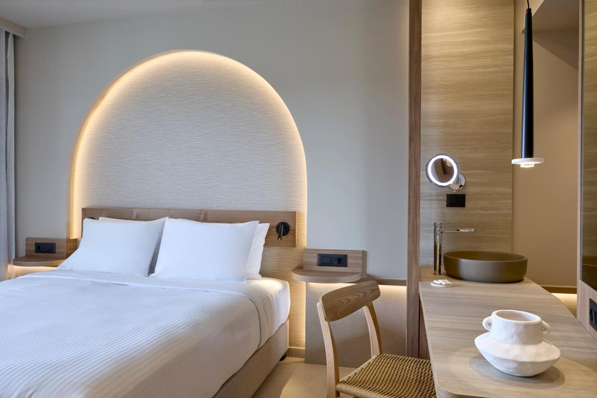 Ammos Luxury 5*